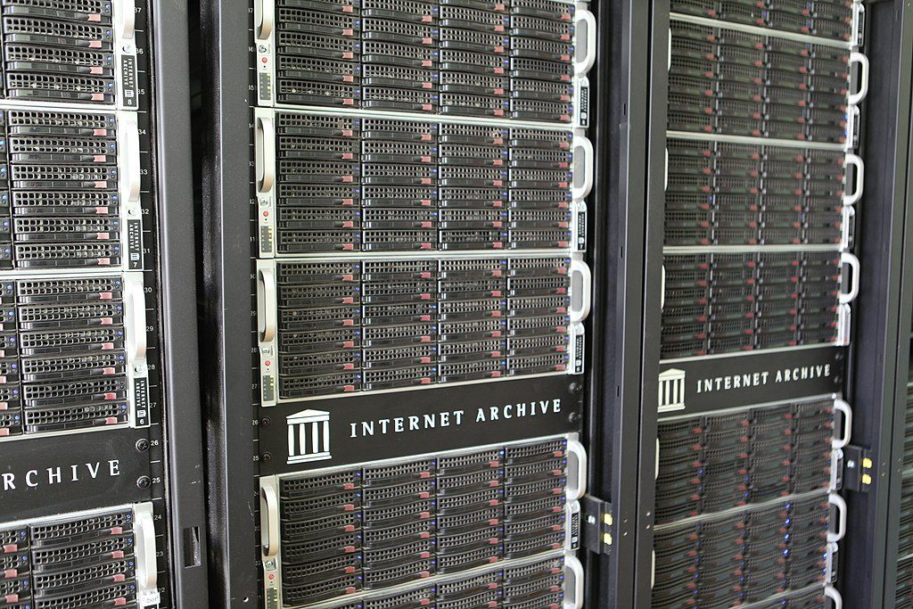 Server des Internet Archive in San Francisco. Fotograf: Jason Scott, 2013, Quelle: Flickr. Lizenz: CC BY 2.0 [20.03.2023]