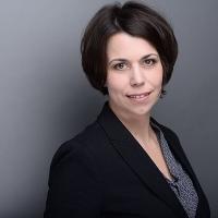 Porträt Prof. Dr. Stefanie Middendorf