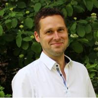 Farbiges Portrait eines Mannes 